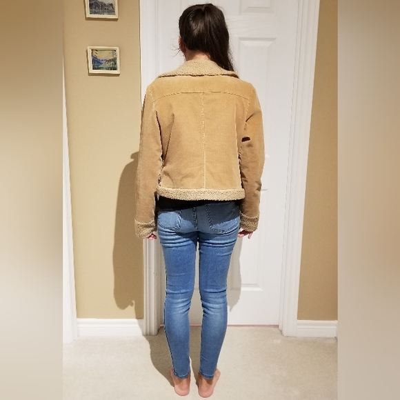 Guess, size M jacket - Picture 6 of 8